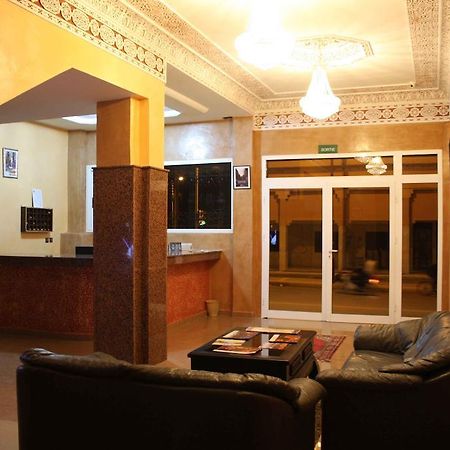 Hotel Amsterdam Ouarzazate Bagian luar foto