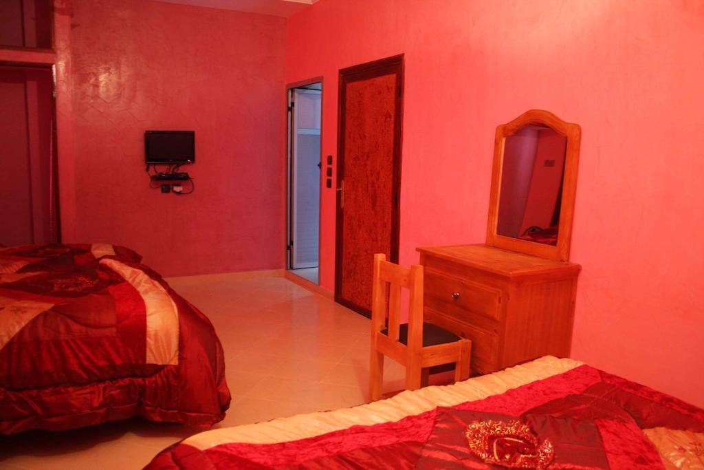 Hotel Amsterdam Ouarzazate Ruang foto
